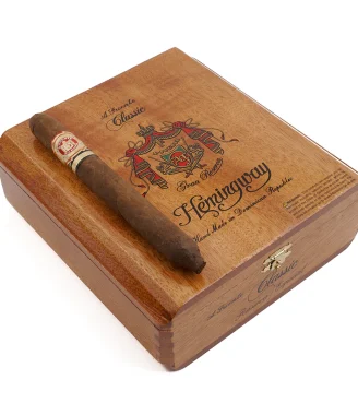 Arturo Fuente Hemingway Classic
